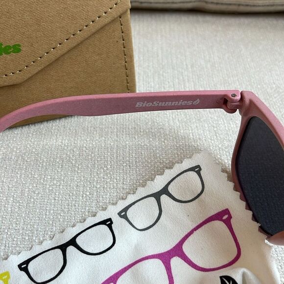 BioSunnies Classic - Pink Sun Glasses - Picture 6 of 8